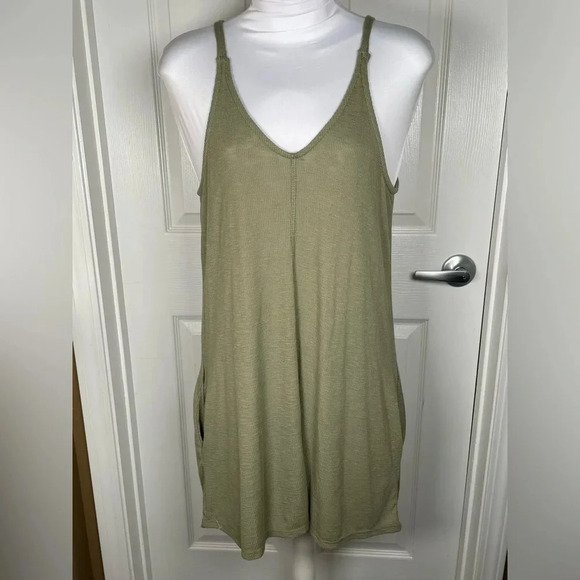 BLU PEPPER Olive Green Ribbed Boutique Dress - Picture 4 of 6